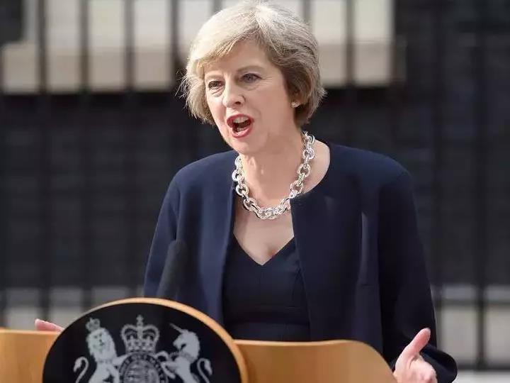 英國首相梅姨