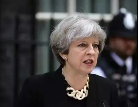 英國首相梅姨