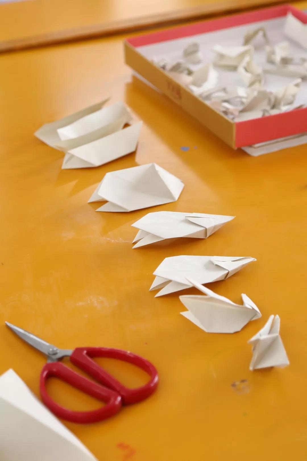 從折紙開始 / To start with paper