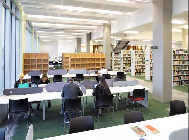 BCU圖書館